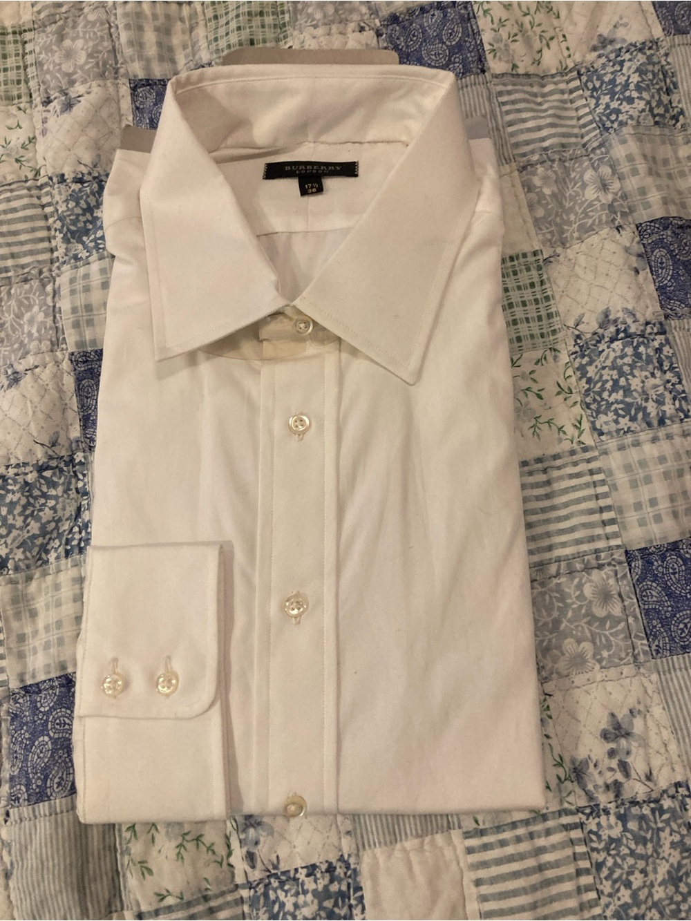NWT Burberry White Men's Dress Shirt - Classic Collar
